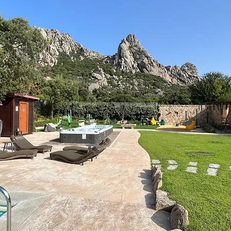Holiday home Antica Fonte Homes