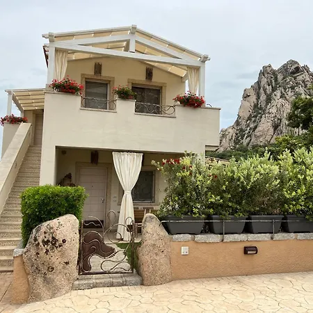 Holiday home Antica Fonte Homes