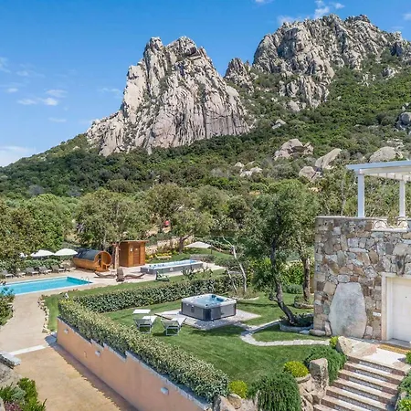 Antica Fonte Homes San Pantaleo