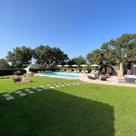 Antica Fonte Homes Сан-Панталео