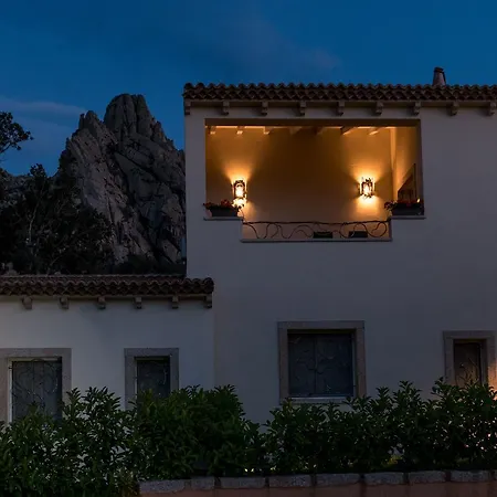 Antica Fonte Homes Hébergement de vacances San Pantaleo