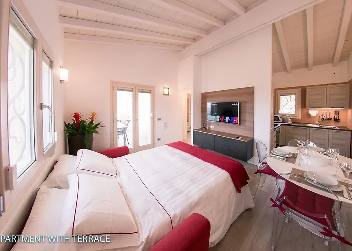 Antica Fonte Homes
